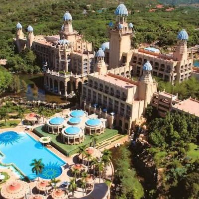 Sun City & Pilanesberg Game Drive Package